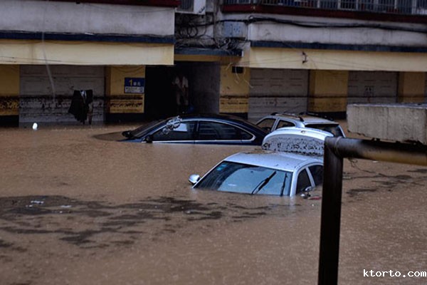 郑州特大暴雨千年一遇图片2 郑州特大暴雨千年一遇图片2