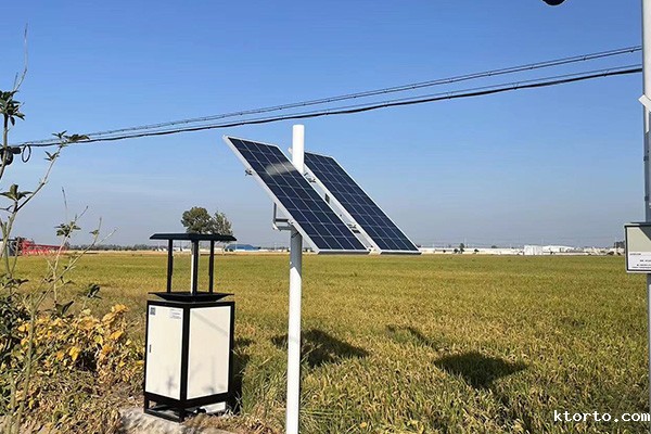 智能虫情测报灯图片1 智能虫情测报灯图片1